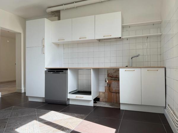 Exclusivité - À vendre, Appartement 3 pièces PARAY LE MONIAL (71)