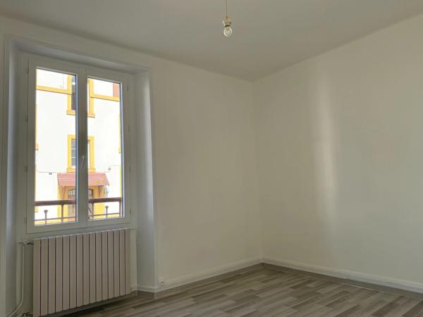 Exclusivité - À vendre, Appartement 3 pièces PARAY LE MONIAL (71)