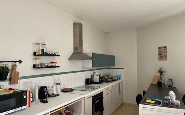 Appartement à louer    3 pièces •  Thilouze