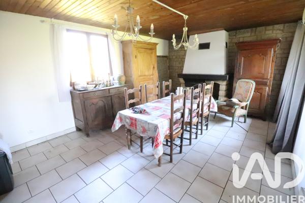 Maison à vendre 5 pièces 137 m² Montguyon