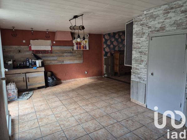 Maison à vendre 8 pièces 181 m² Éteignières