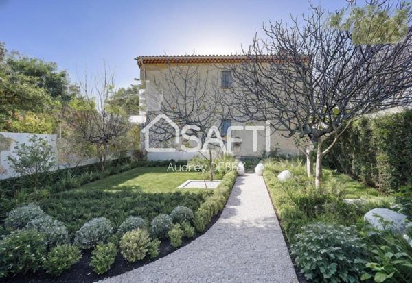 REZ DE JARDIN 170m²  EXPOSÉ SUD  - VISITE 360°