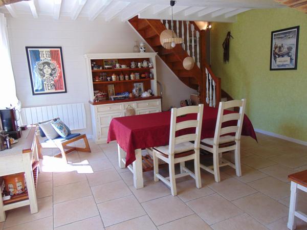 MAISON ANCIENNE AVEC DU CACHET