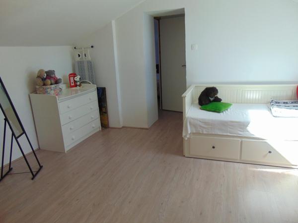 MAISON ANCIENNE AVEC DU CACHET