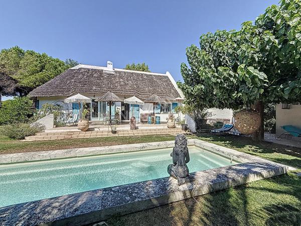 Elegante Maison a Vendre a Port Camargue - Un Havre de Paix