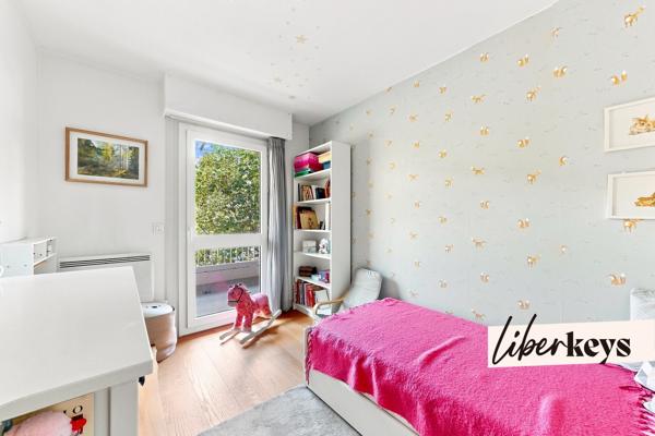 Appartement 3 pièces 73 m² – Terrasse et balcon 36 m² sans vis-à-vis – Cave – Colombes centre