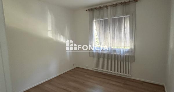 Location Appartement 3 pièces 69 m² - Saint-genis-pouilly 01630