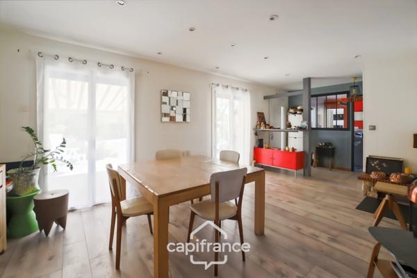 Maison de plain-pied, 3 chambres, au calme, jardin aménagé - proche de LOUHANS (71)