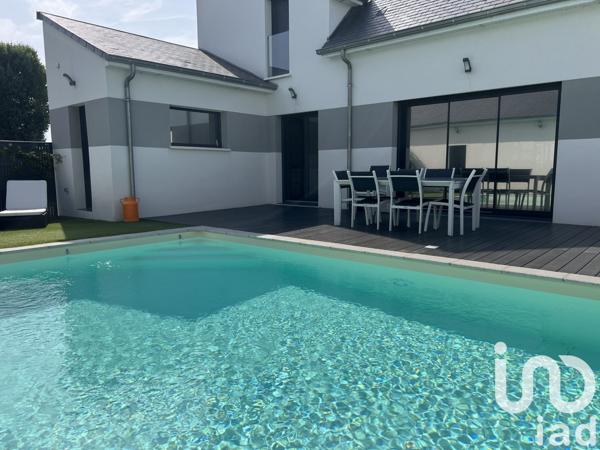 Maison 6 pièces de 160 m² à Vouvray (37210)