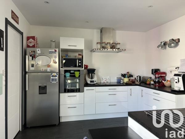 Maison 6 pièces de 160 m² à Vouvray (37210)