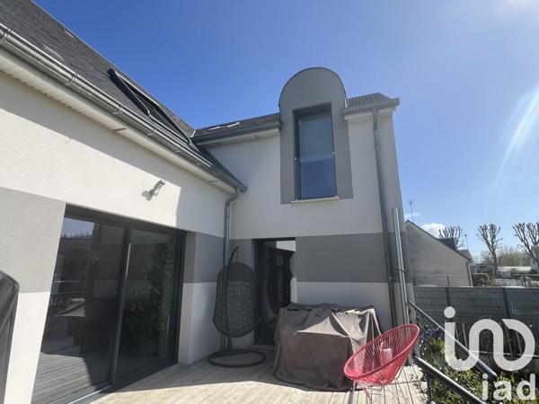 Maison 6 pièces de 160 m² à Vouvray (37210)