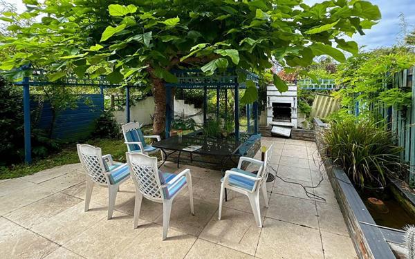 Maison à vendre    4 pièces • 103 m2 Périgueux