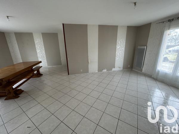 Maison de campagne 6 pièces de 120 m² à Chaillac (36310)