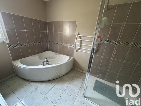 Maison de campagne 6 pièces de 120 m² à Chaillac (36310)