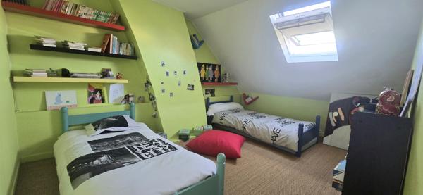 Bruay-la-Buissière (62700) Maison entièrement rénovée de 150 m² habitable et terrain de plus de 200 m² constructible