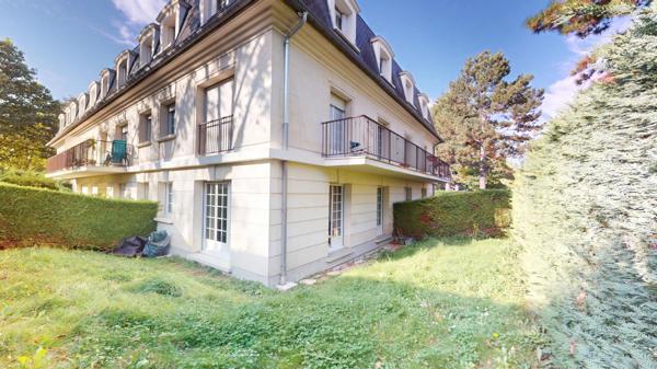 CENTRE VILLE - PARKING - BELLES PRESTATIONS - Appartement Chatenay Malabry 2 pièces 45.75 m2