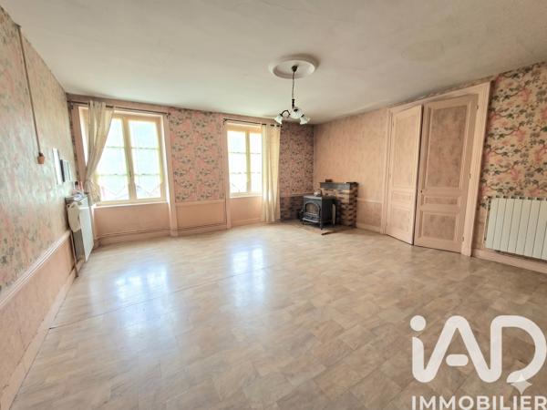 Maison à vendre 8 pièces 355 m² Saint-Just-en-Chevalet