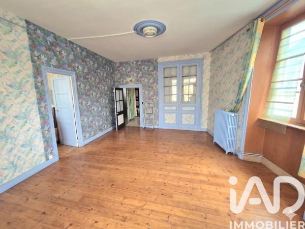 Maison à vendre 8 pièces 355 m² Saint-Just-en-Chevalet