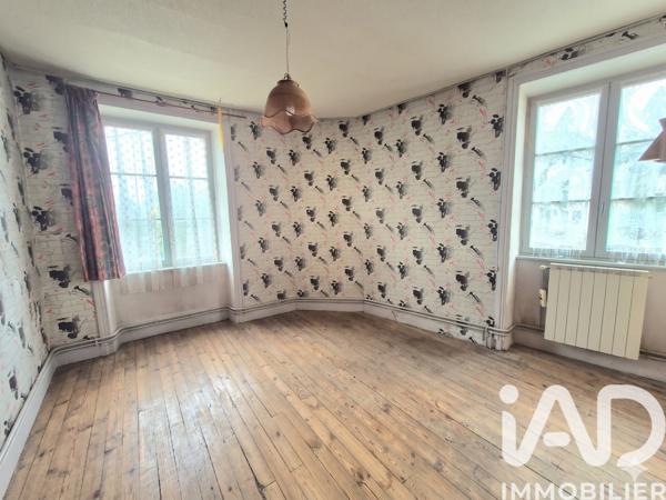 Maison à vendre 8 pièces 355 m² Saint-Just-en-Chevalet