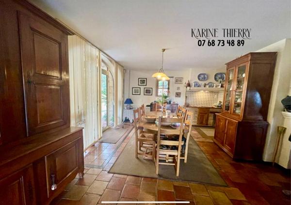 Maison de charme aux portes des Cévennes ?