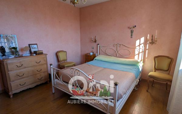 Maison à vendre    6 pièces • 186,56 m2 Cournon-d'Auvergne