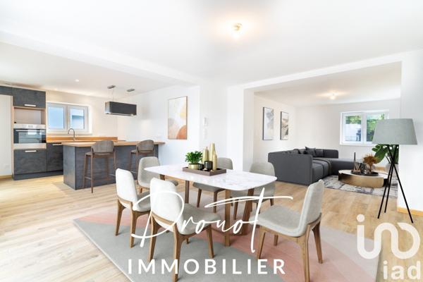 Maison 10 pièces de 236 m² à Colmar (68000)