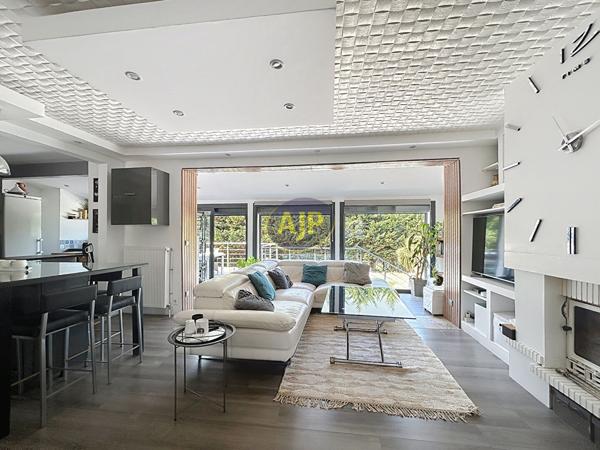 Vente maison Lormont : 400 000 € - AJP Immobilier Bordeaux Nansouty