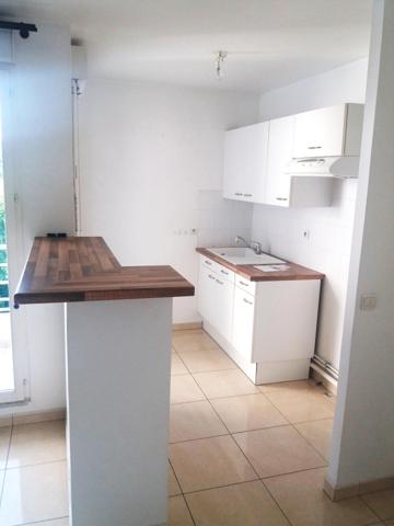 Magnifique appartement type F2 d'une superficie de 43,82m² avec Balcon et cave, idéalement situé à LUZARCHES