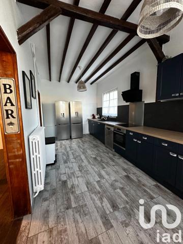 Maison à vendre 8 pièces 205 m² Châlons-en-Champagne