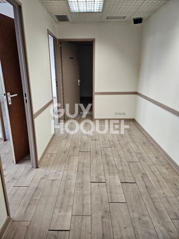 Bureaux à louer - 46 m² - Réf. 3663 - Guy Hoquet Perpignan Centre