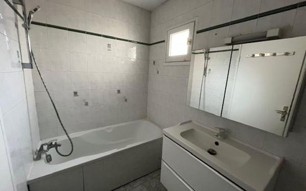 Appartement à vendre    2 pièces • 52 m2 Noisy-le-Grand