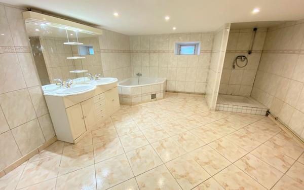 Maison à vendre    5 pièces • 113 m2 Hayange