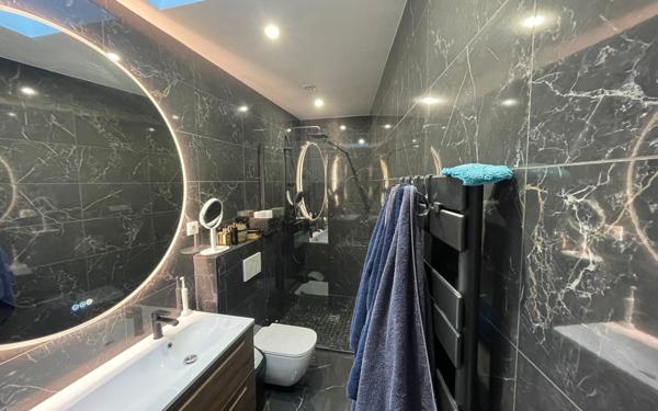 Maison à vendre    4 pièces • 101,40 m2 La Varenne - Saint-Maur-des-Fossés