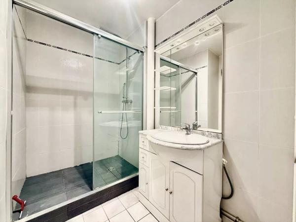 Appartement 4 pièces ? 3 chambres ? Parking ? Fort potentiel ? Futur Ligne 15 à 5 min