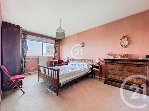 Appartement T4 à vendre  5 pièces - 100,67 m 2   LYON  - 69009