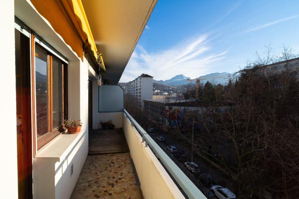T2 avec Balcon et Vue! Chambéry (73000)
