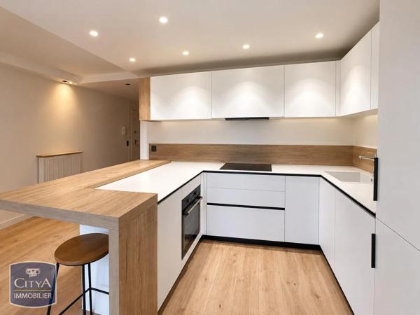 Appartement à louer 3 pièces 61.4m² Le Cannet (06110)