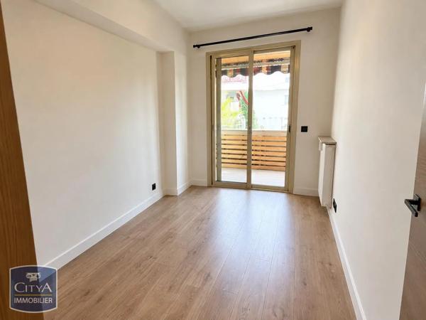 Appartement à louer 3 pièces 61.4m² Le Cannet (06110)