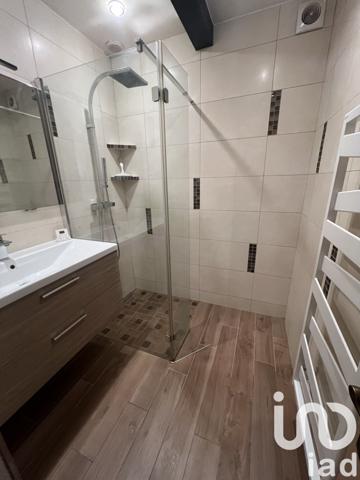 House for sale 5 rooms 131 m² Chelles