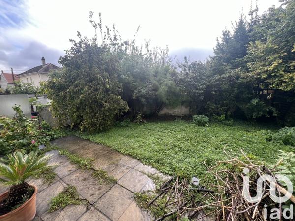 House for sale 5 rooms 131 m² Chelles