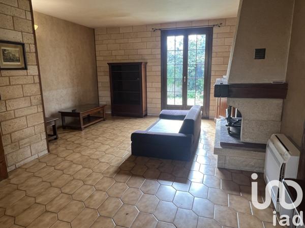 House for sale 5 rooms 131 m² Chelles