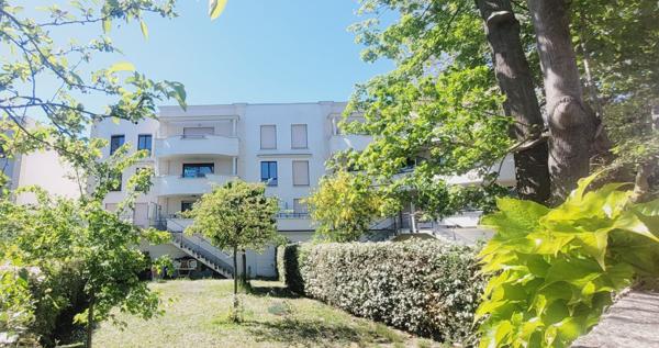 Appartement Bry Sur Marne 2 pièce(s) résidence de standing avec ascenseur