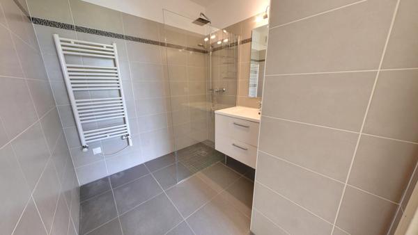 Appartement Bry Sur Marne 2 pièce(s) résidence de standing avec ascenseur