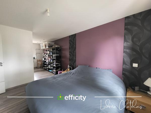 Maison
         7 pièces
        - 202 m² 499 800 € *