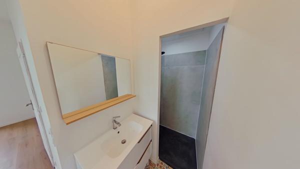 33440  SAINT LOUIS DE MONTFERRAND- Appartement 3 pièce(s)  à vendre31,54m2