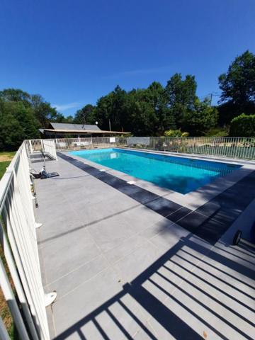 SECTEUR TULLE - CAMPING, PISCINE, RESTAURANT LOGEMENT