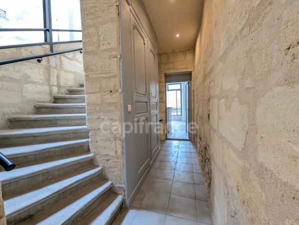 Appartement rénové à louer 2 pièces - Studio - BORDEAUX (33) - RUE CARPENTEYRE