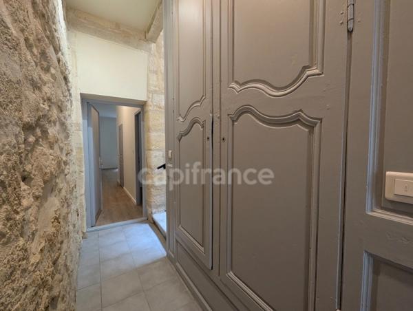 Appartement rénové à louer 2 pièces - Studio - BORDEAUX (33) - RUE CARPENTEYRE