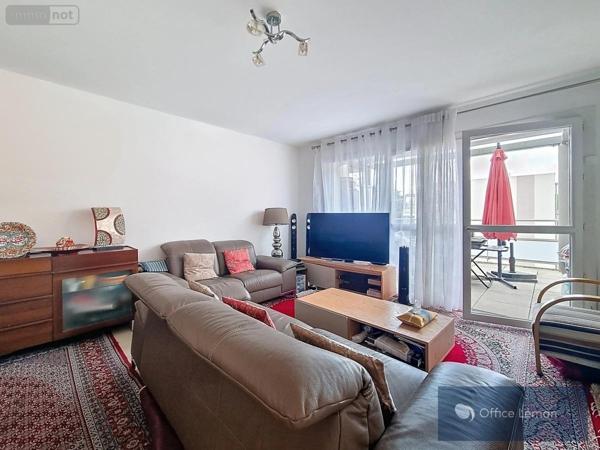 Appartement à vendre à Ferney-Voltaire dans l'Ain (01210), ref : 01047-693