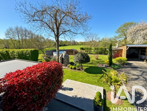 Maison à vendre 7 pièces 195 m² Sainte-Suzanne-et-Chammes
